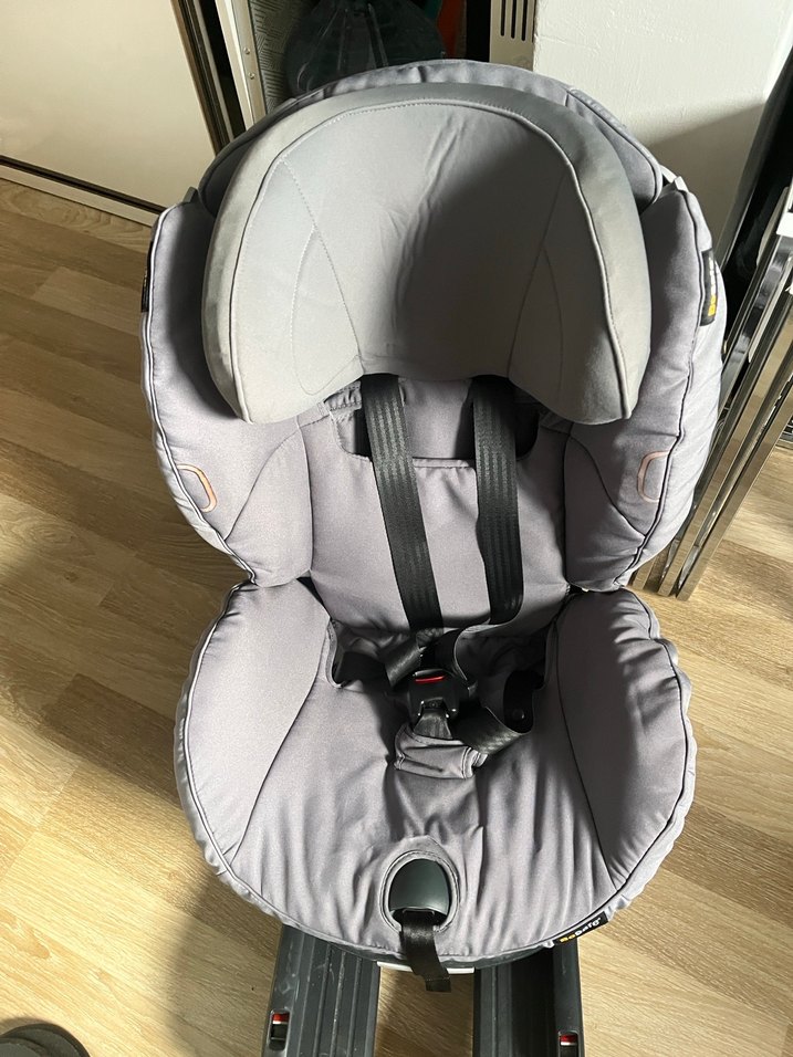 BeSafe izi comfort x3 isofixli Gri Çocuk Araba Koltuğu - Görsel 3