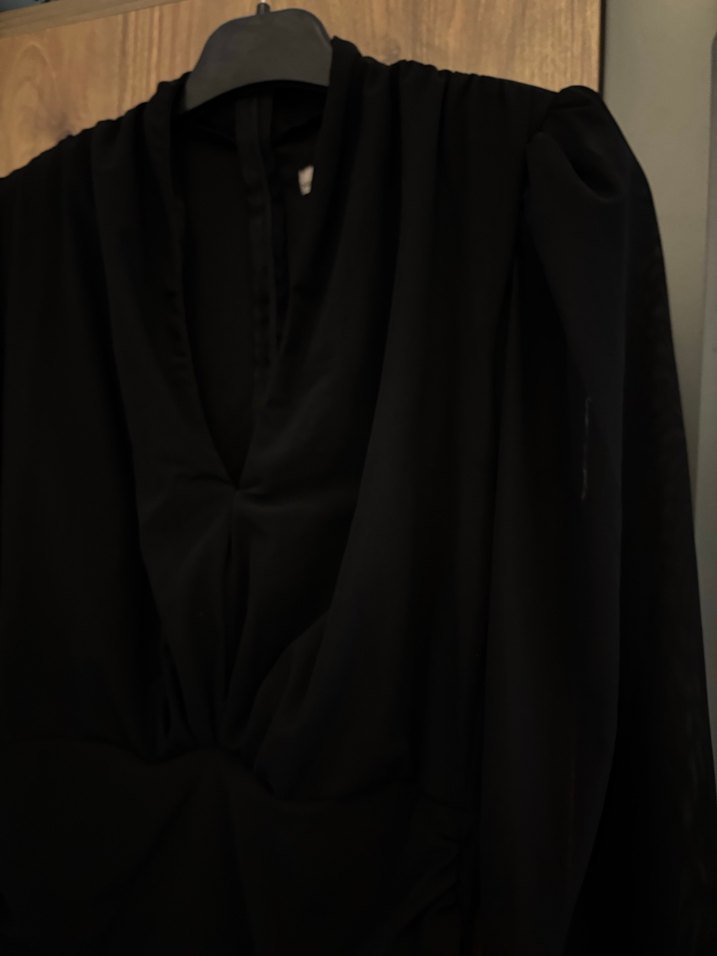 Siyah drapeli mini abiye Elbise - Görsel 3