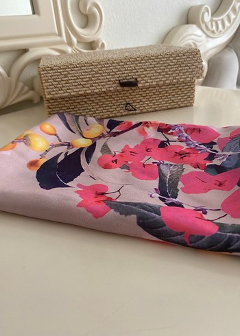 Pembe Desenli şal / ayşegül güneş