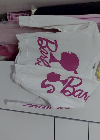 Zara Beyaz Barbie Baskılı Kız Sweatshirt takımı