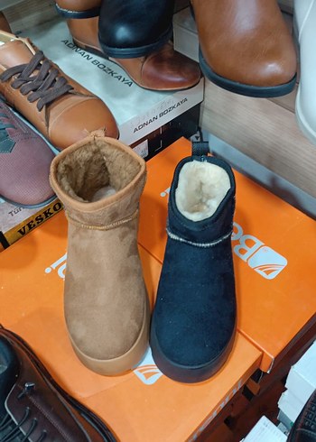 Kahverengi Süet Kürklü Kadın Dolgu Topuk Bot - Görsel 2