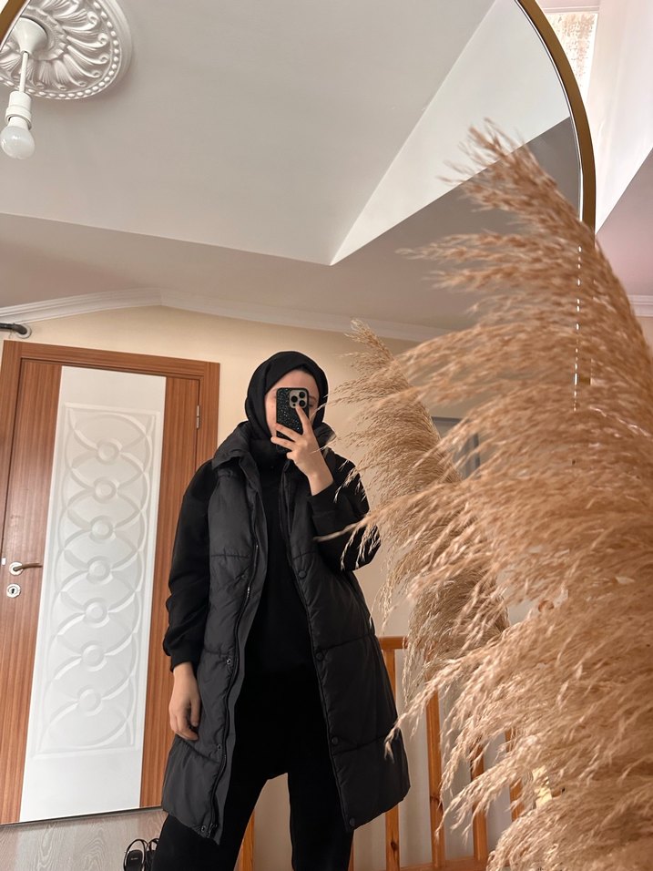 Siyah Midi Kadın Kışlık şişme yelek - Görsel 2