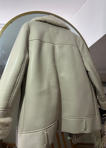 Bej Deri ve Kürk Detaylı Midi Kadın Ceket - Görsel 3