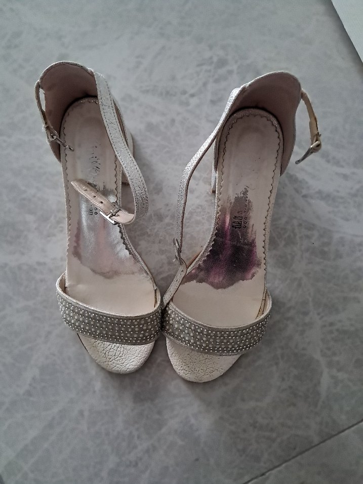 kremParlak Dolgu Topuklu çocuk Abiye Ayakkabı - Görsel 3