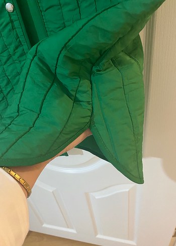 Düğmeli Uzun Yeşil Kadın Yelek - Görsel 3