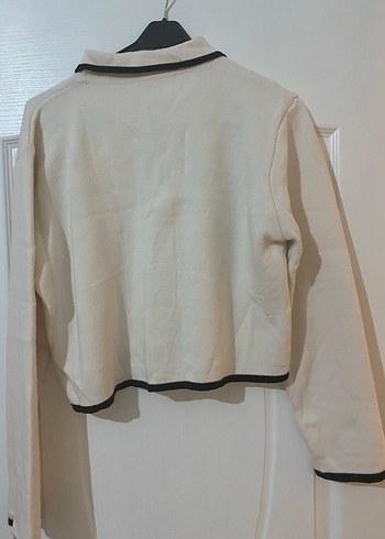 Düğmeli Beyaz Triko Kadın Hırka - Görsel 2