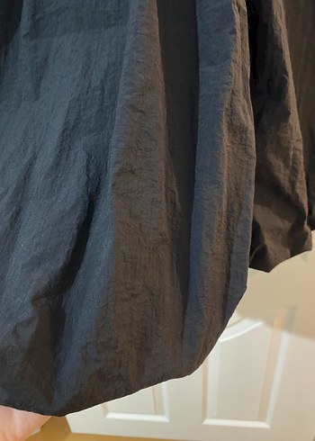 Drapeli Siyah Balon Etek - Görsel 2