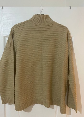 Bej Yüksek Yakalı Kadın Triko Kazak - Görsel 2