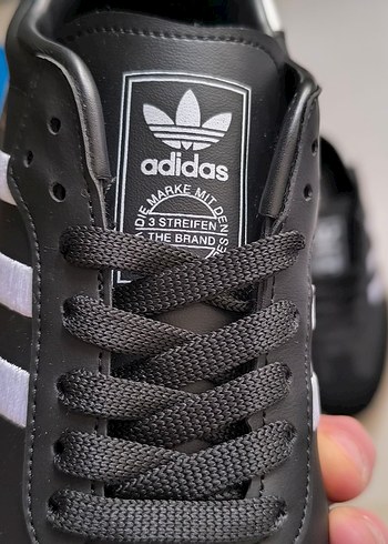 adidas gazelle silver green womens adidas x SFTM Samba LX Freizeit 'Black/Off White'
