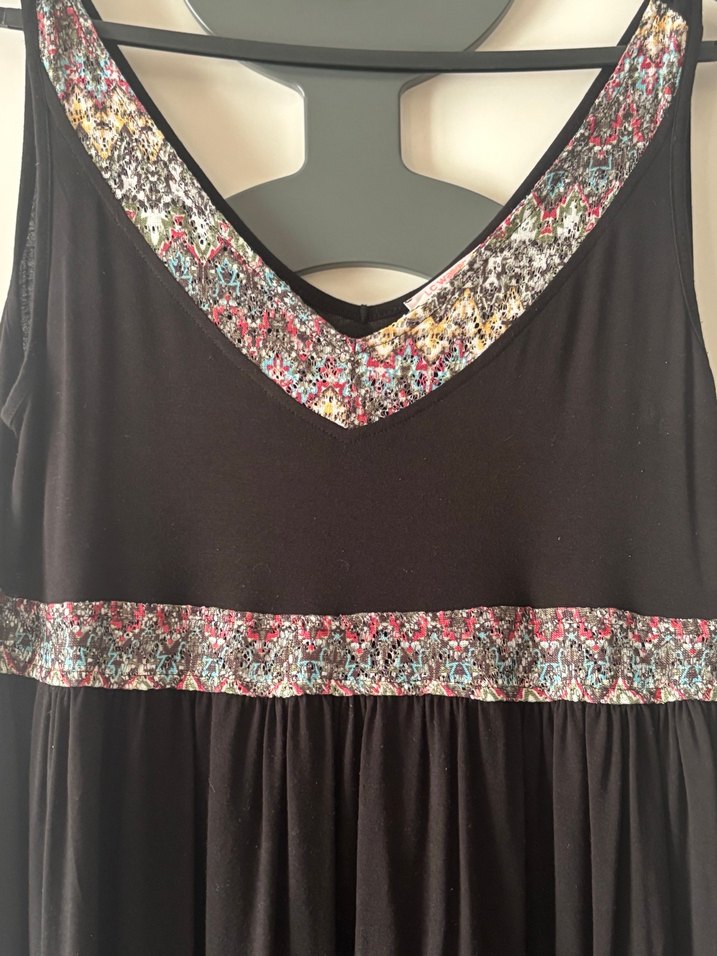 NAKIŞ İŞLEMELİ 2 ADET HAMİLE ELBİSESİ - Görsel 5