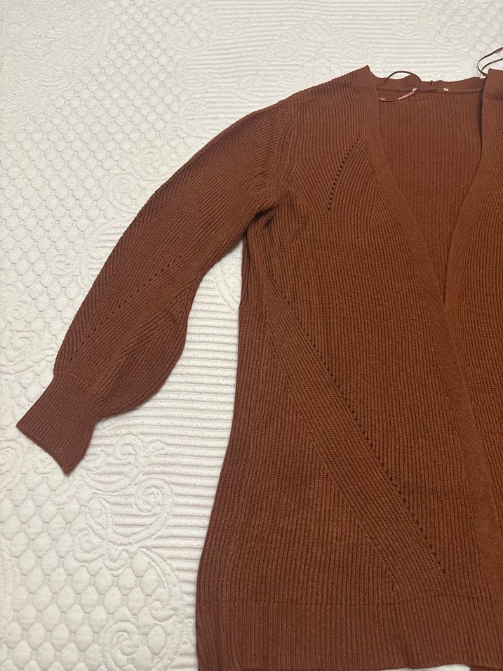 KOL DETAYLI TABA TRİKO HIRKA - Görsel 2