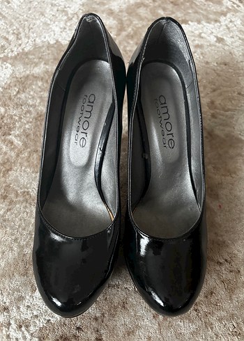 Siyah Rugan Yüksek Topuk Stiletto 38