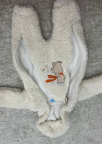 Kapüşonlu Beyaz Peluş Bebek Tulumu - Görsel 3