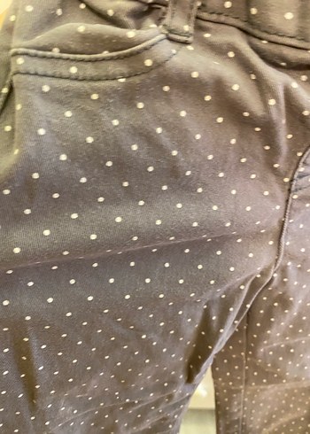 4 Yaş Beden Kızlar için Gri Puantiyeli Dar Kesim Denim Pantolon