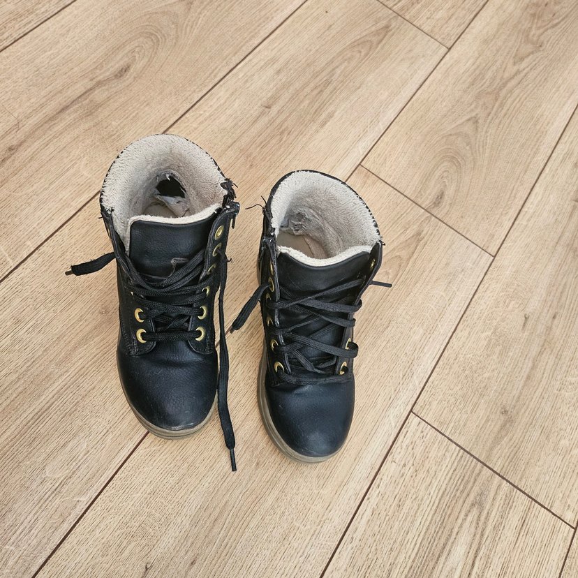 Kız Çocuk Siyah Yılan Desenli Tokalı Bot - Görsel 3