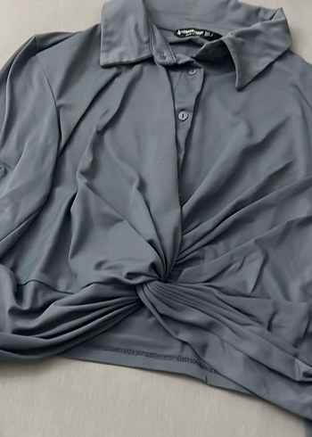 Düğmeli Gri Kadın Bluz - Görsel 3