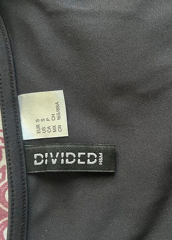 Siyah V Yaka Bluz - Görsel 3