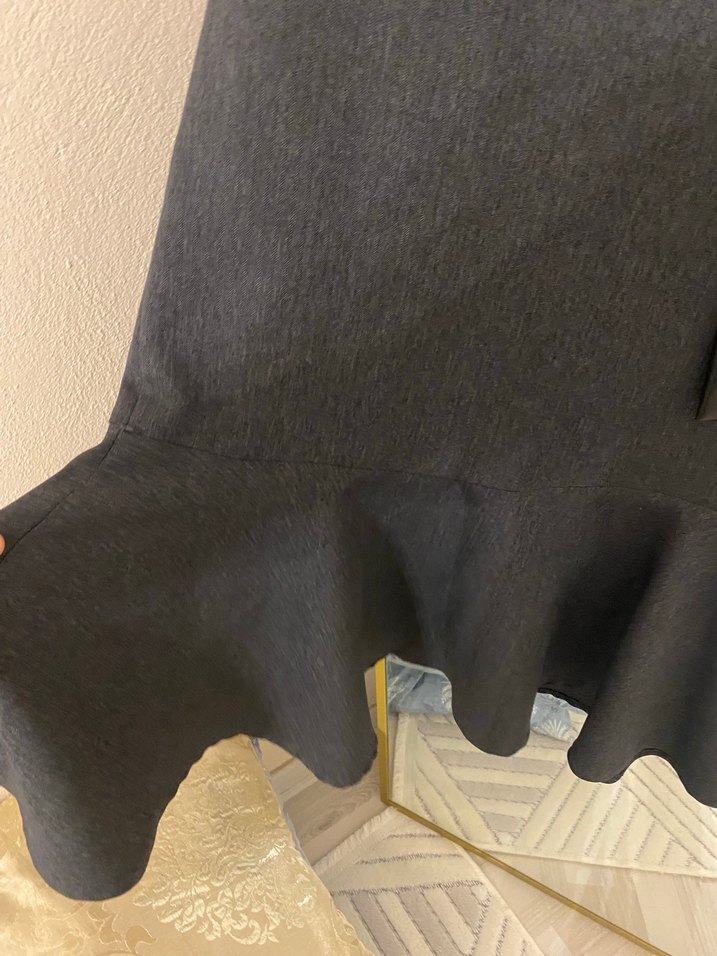 Düğmeli Siyah Midi Triko Elbise - Görsel 2