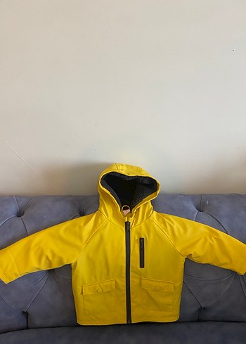 Sarı Kapüşonlu Erkek Çocuk Yağmurluk - Görsel 5