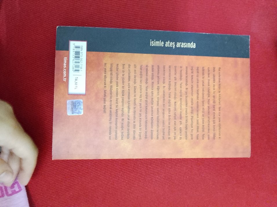İsimle Ateş Arasında - Nazan Bekiroğlu - Görsel 2