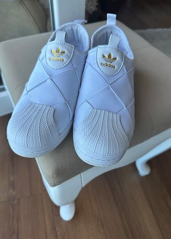 Kadın Beyaz Adidas Elastik Spor Ayakkabı
