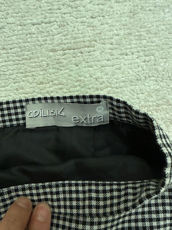 Kadın Siyah Ekose Pilili Midi Etek 38 beden adl marka - Görsel 3