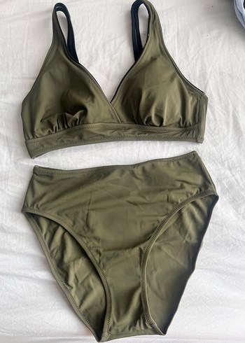 Koyu Haki Renkli Strappy Bikini Takımı