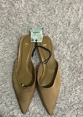 Zara Bej Stiletto Topuklu Kadın Terlik