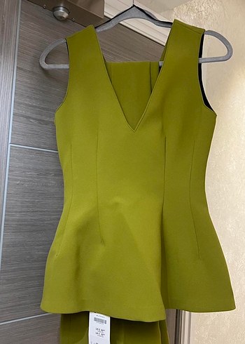 Zara Zara V Yaka Kolsuz Midi Haki Kadın Bluz