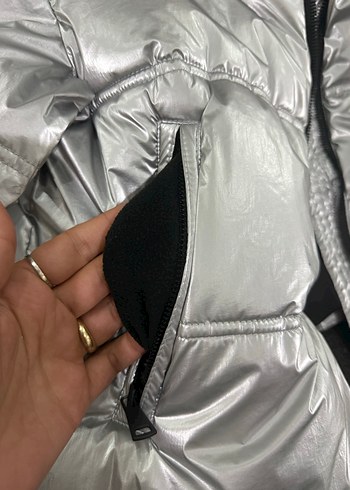 Kadın Gri Metalik Midi Mont, Fermuarlı, Yüksek Yaka - Görsel 8