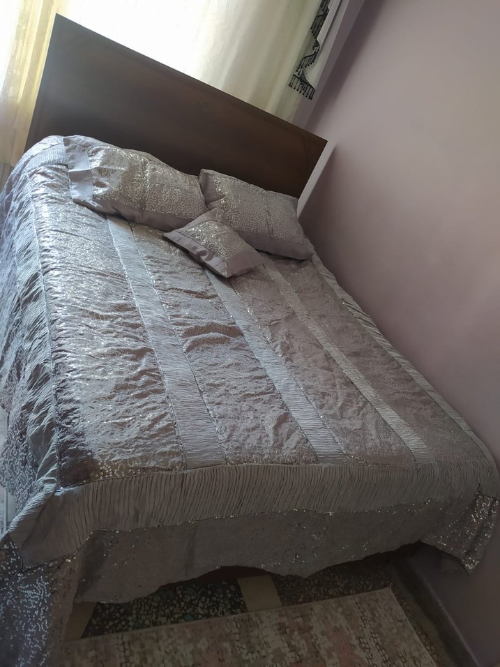 Gri Yatak Örtüsü - Görsel 3