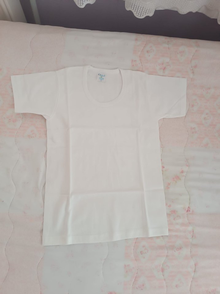 Beyaz Erkek Çocuk Atlet - Görsel 4