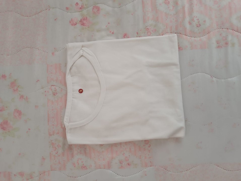 Beyaz Çocuk Atlet - Görsel 2