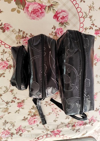 Siyah Makyaj Çantası - Görsel 2