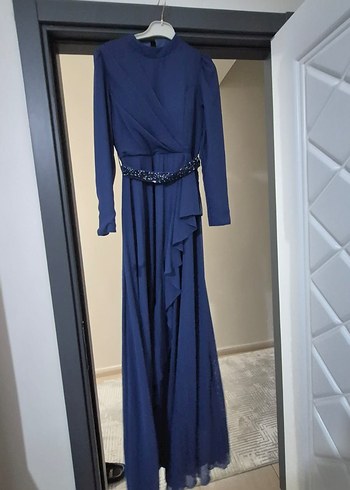 Uzun Koyu Mavi Kadın Abiye Elbise - Görsel 2