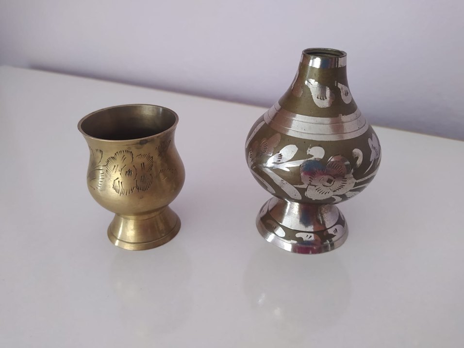 Parlak Altın Renkli Minimal Vazo - Görsel 3