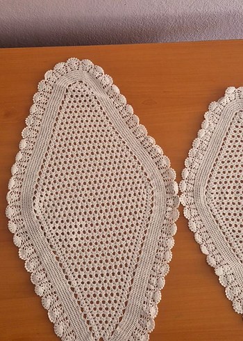 El Yapımı Örgü Konsol Örtüsü - Görsel 2