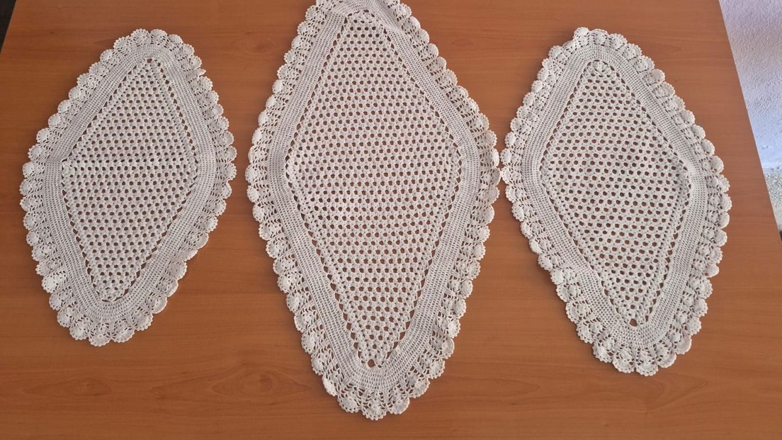 El Yapımı Örgü Konsol Örtüsü - Görsel 4