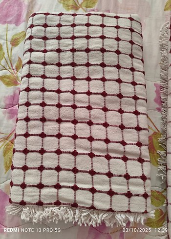 Bordo Kareli Koltuk Örtüsü - Görsel 3