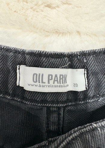 m Beden Siyah Bol Kesim Mini Denim Şort