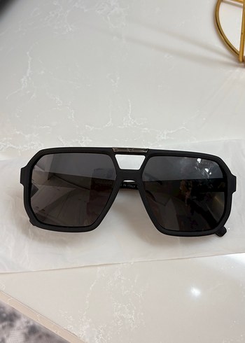 Klasik Siyah Transparan Kadın Güneş Gözlüğü - Görsel 2
