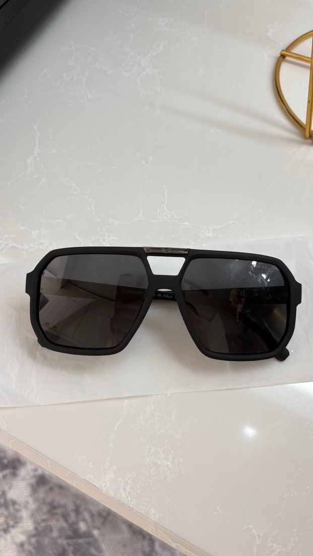 Klasik Siyah Transparan Kadın Güneş Gözlüğü - Görsel 2