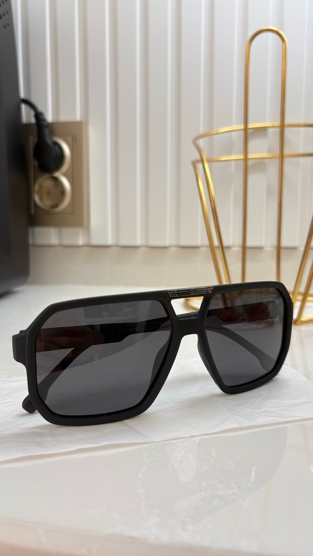 Klasik Siyah Transparan Kadın Güneş Gözlüğü - Görsel 5
