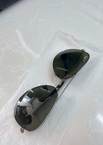 Gri Minimalist Kadın Güneş Gözlüğü - Görsel 2