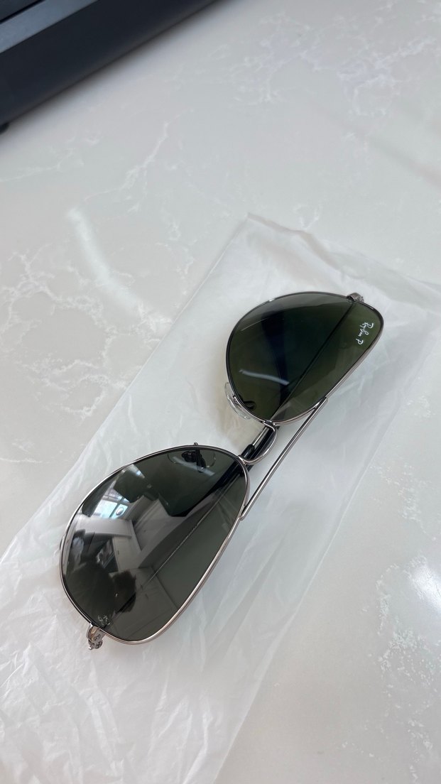 Gri Minimalist Kadın Güneş Gözlüğü - Görsel 2