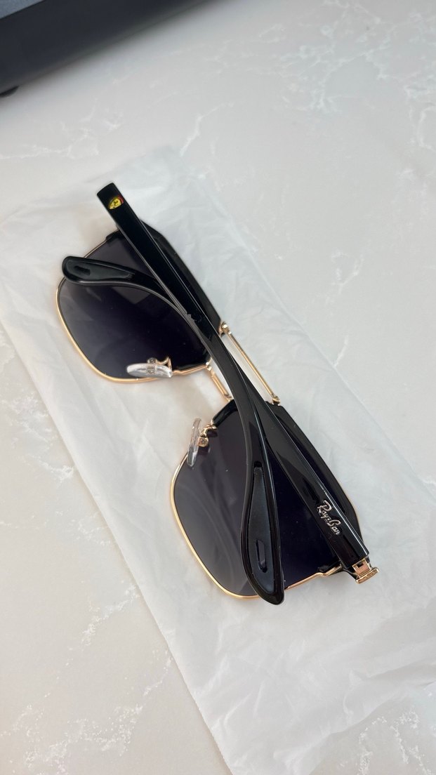 Erkek Siyah Parlak Klasik Güneş Gözlüğü - Görsel 3