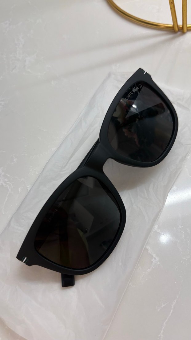 Lacoste Siyah Minimalist Erkek Güneş Gözlüğü - Görsel 2