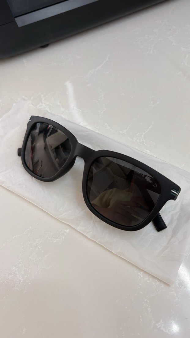 Lacoste Siyah Minimalist Erkek Güneş Gözlüğü - Görsel 4