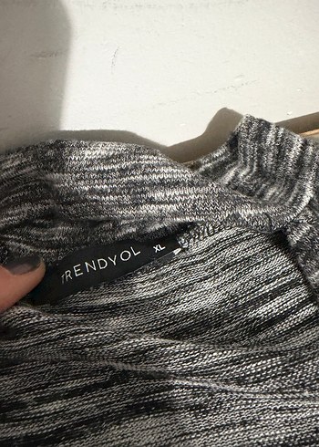 Gri Kadın Yüksek Yakalı Örme Sweatshirt Crop - Görsel 3