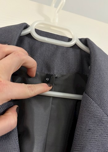 Gri Düğmeli Kadın Yelek Midi Boy - Görsel 4